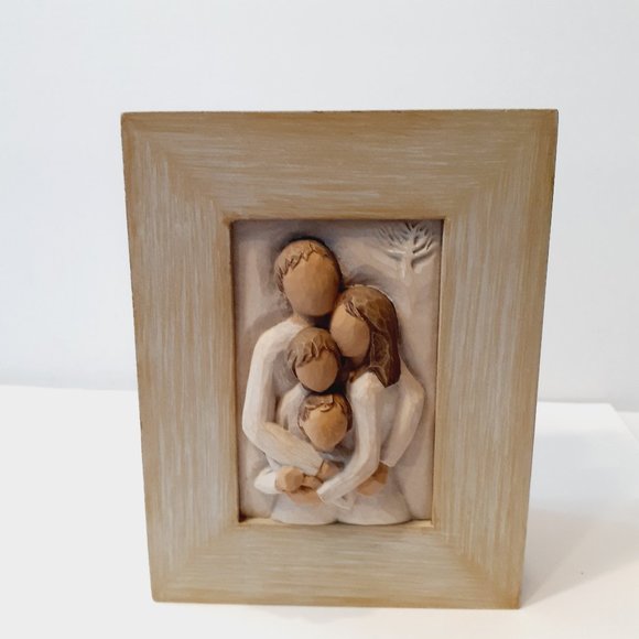 Willow Tree Family Trinket Box hinged - Picture 1 of 8